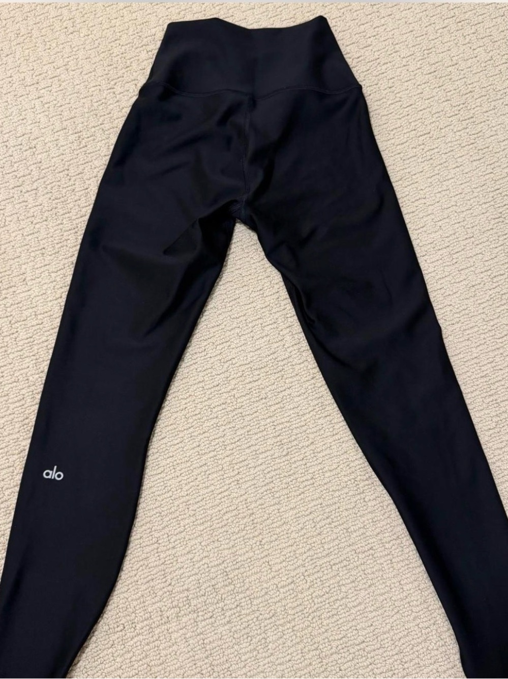 Black Airlift ALO yoga leggings